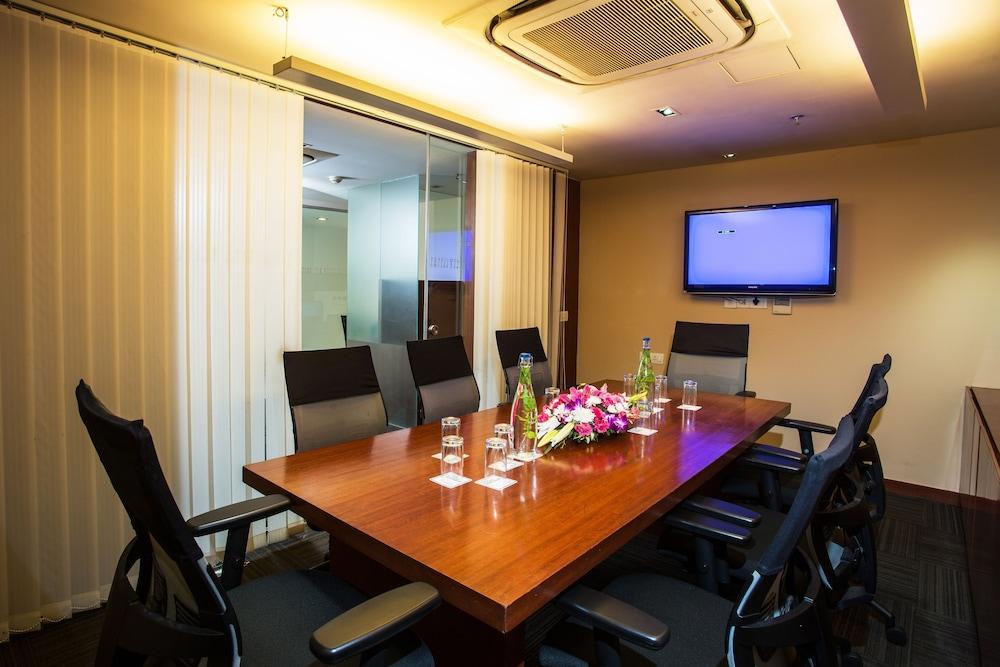 Keys Select By Lemon Tree Hotels, Hosur Road, Bengaluru Exteriér fotografie